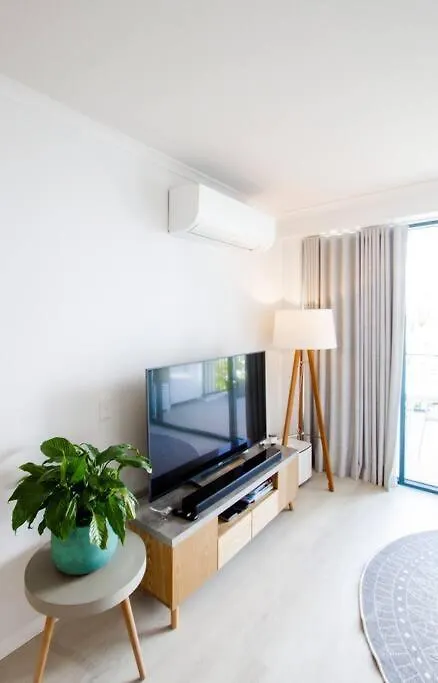 Deluxe Resort Apartment - Sunshine Coast Alexandra Headland 0*,  Australia